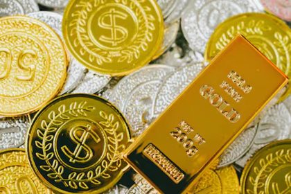 Equities vs. Gold: Why the Next Three Years Could Tip the Scales?