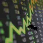 Should Investors Hold Liquidity in a Falling Market