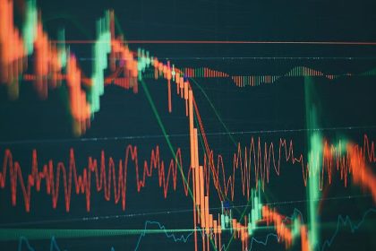 Stock Market Today: Sensex Holds Near 83,700; IT Stocks Gain